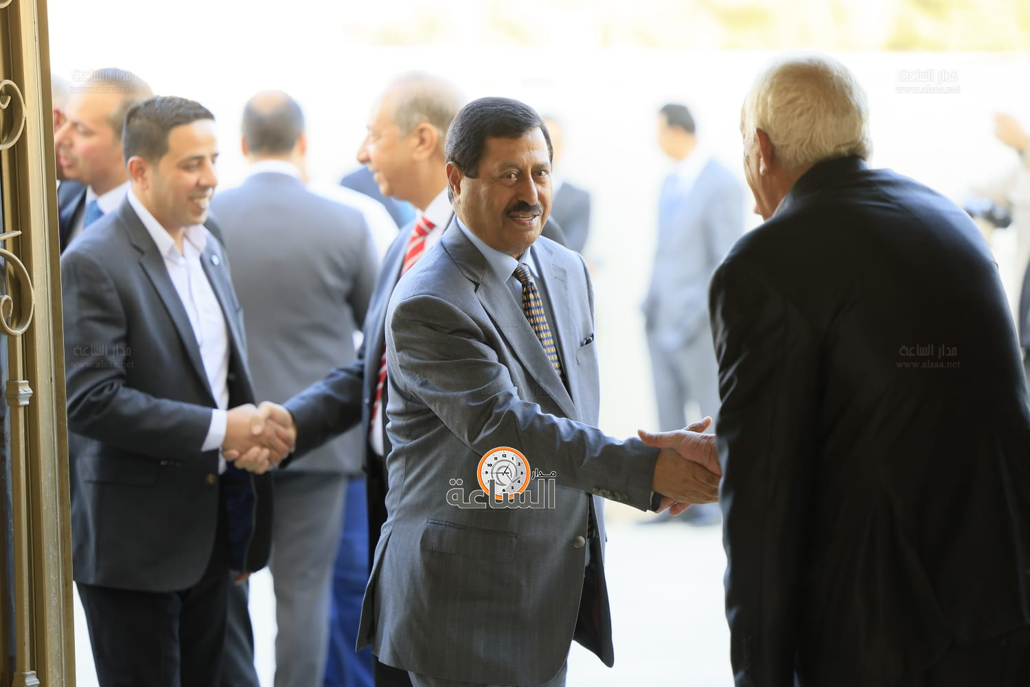 Madar Al-Saa Images 0.35830969488917996