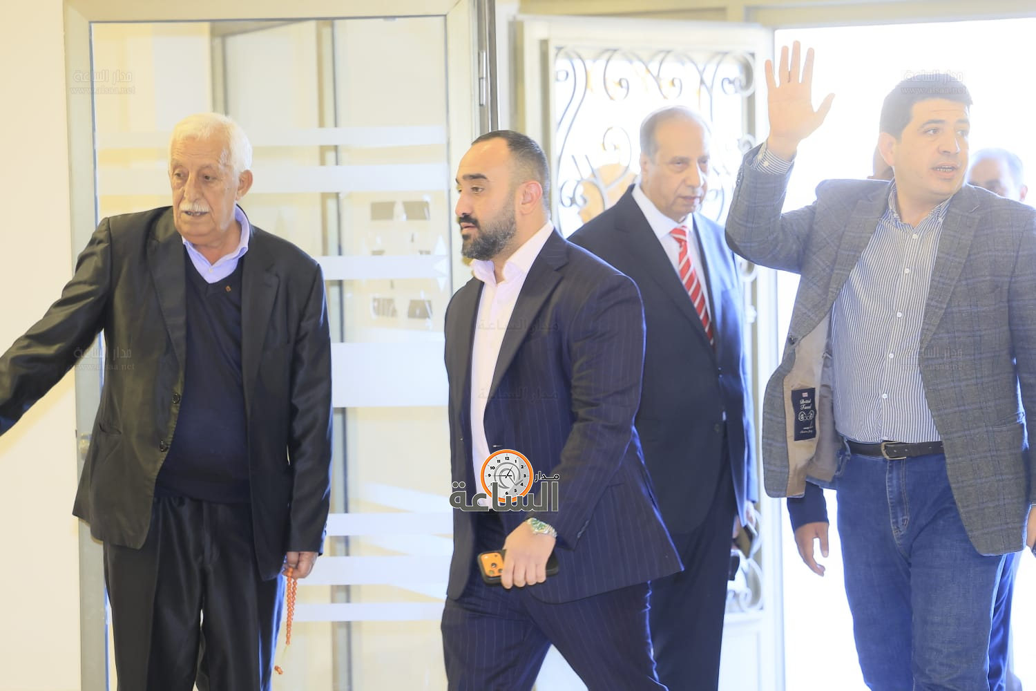 Madar Al-Saa Images 0.5247660664306738