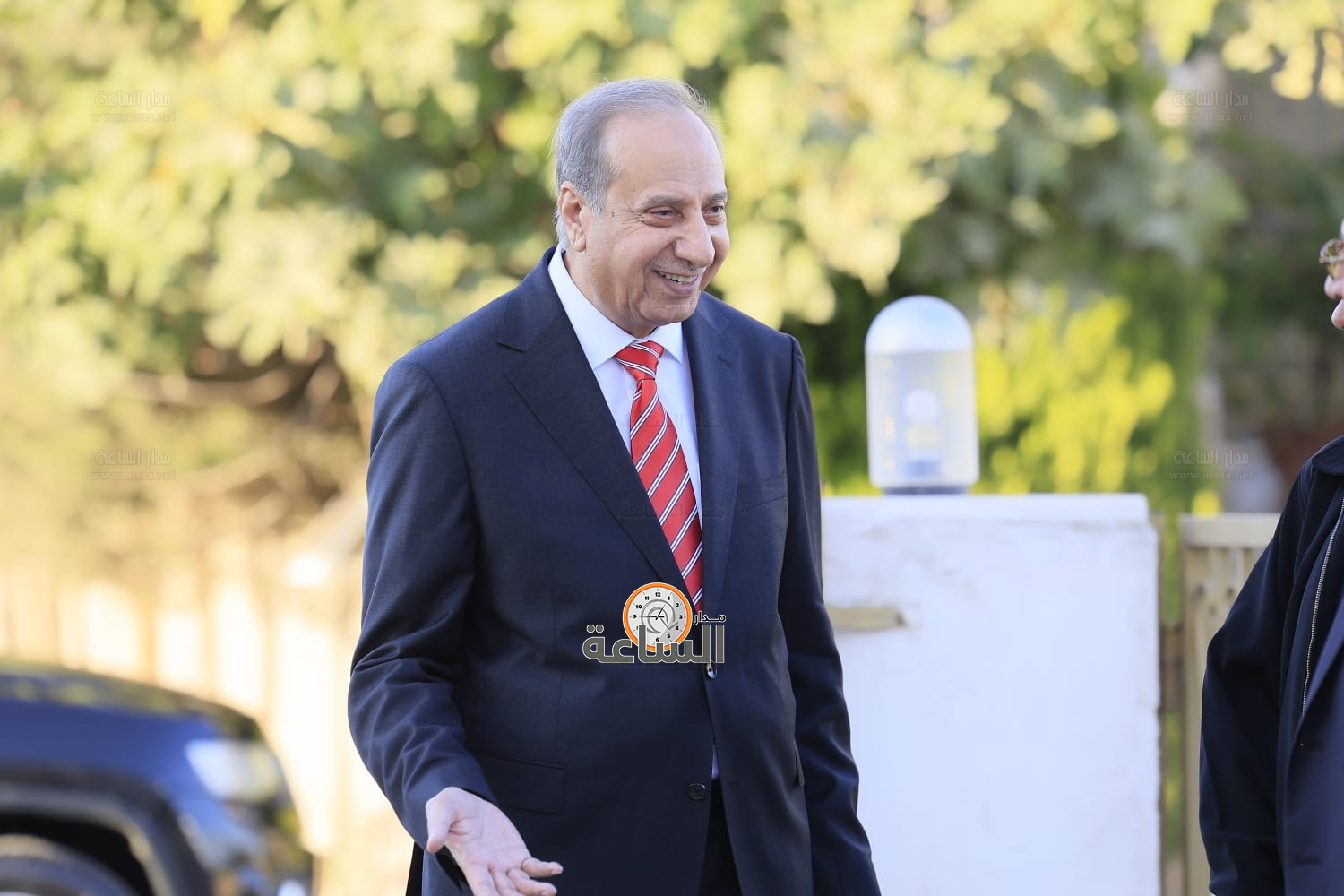 Madar Al-Saa Images 0.9713748521175758