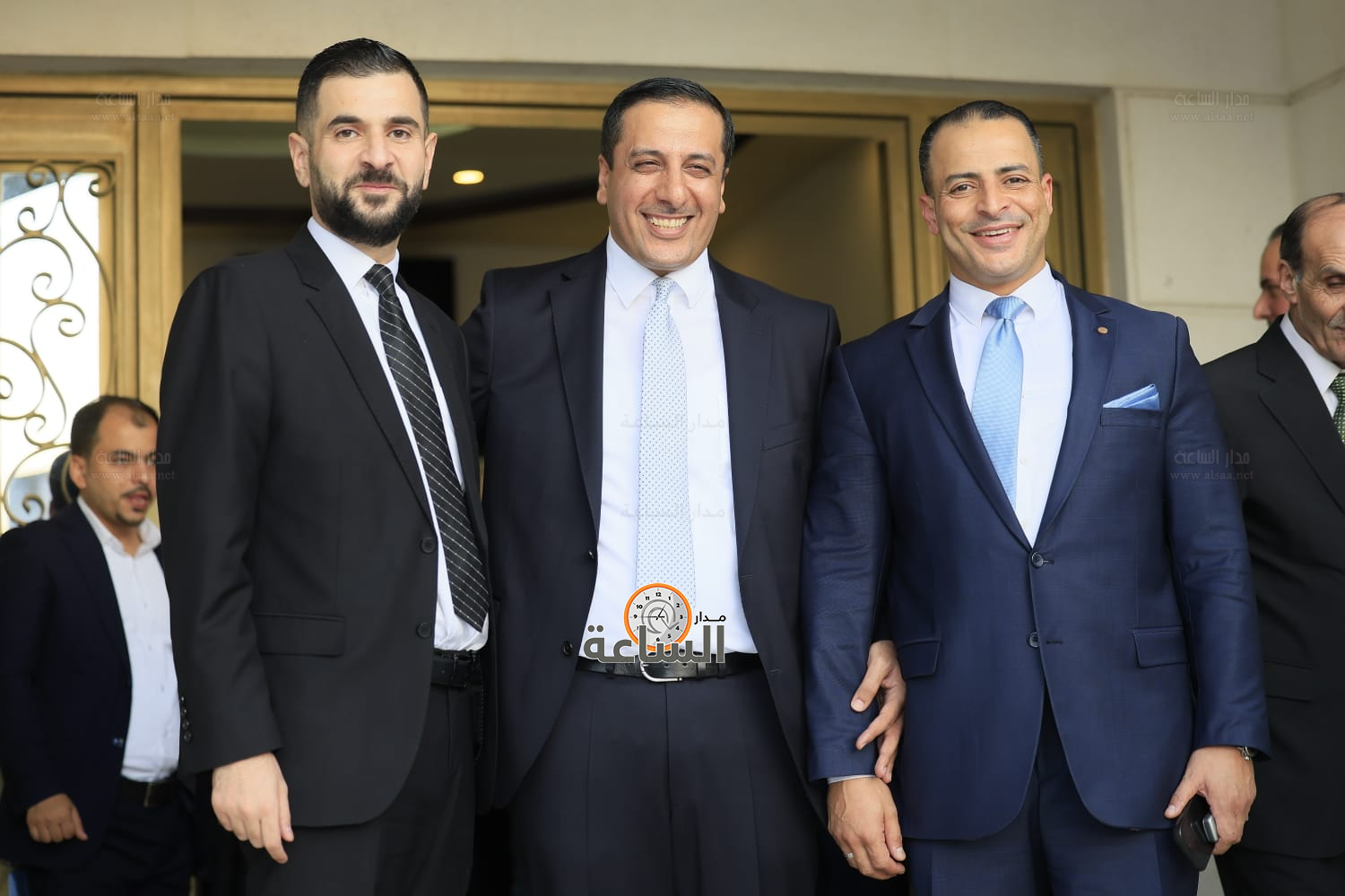 Madar Al-Saa Images 0.4155064697150821