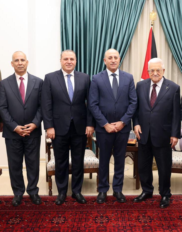 Madar Al-Saa Images 0.8287961394378215