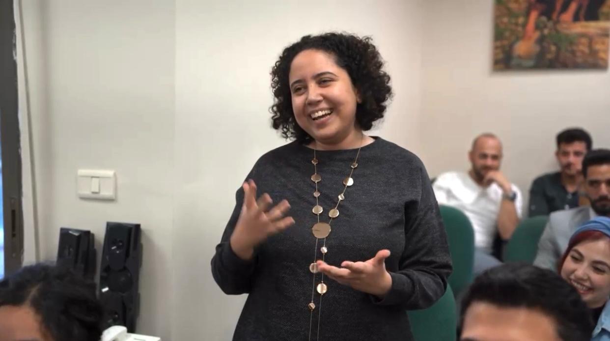 Madar Al-Saa Images 0.005404892170714604