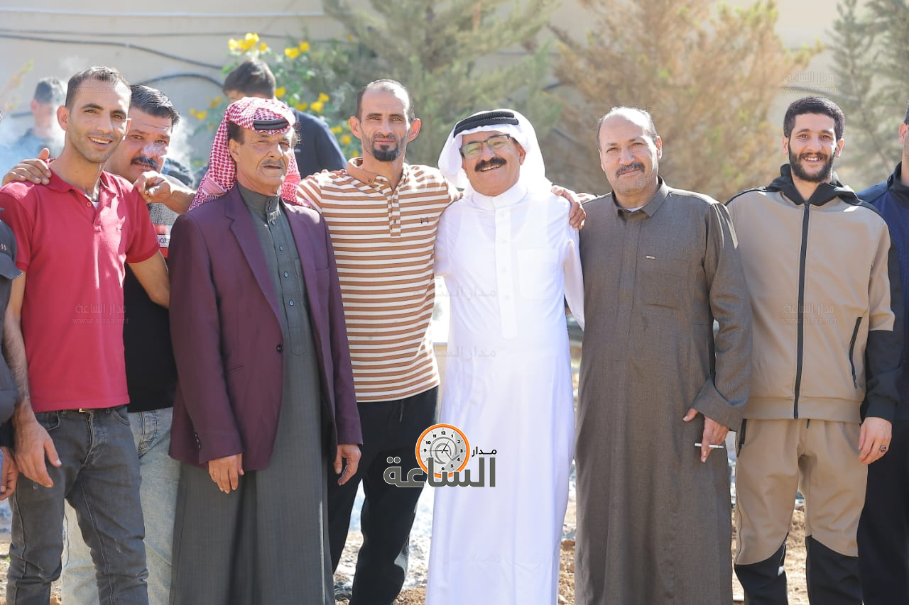 Madar Al-Saa Images 0.3059373854435803