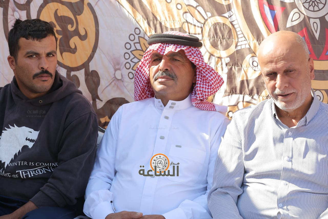 Madar Al-Saa Images 0.8822062790219681