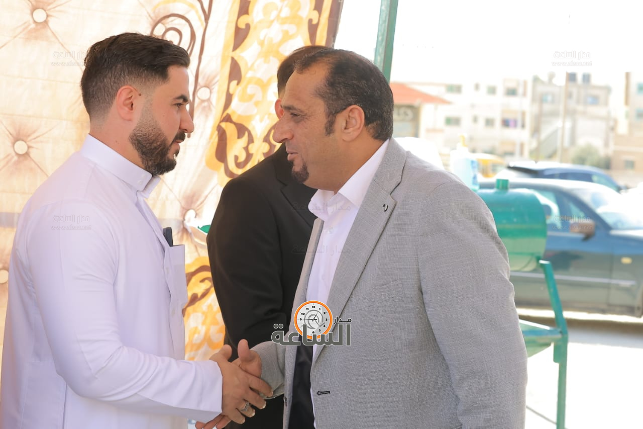 Madar Al-Saa Images 0.4117418781249794