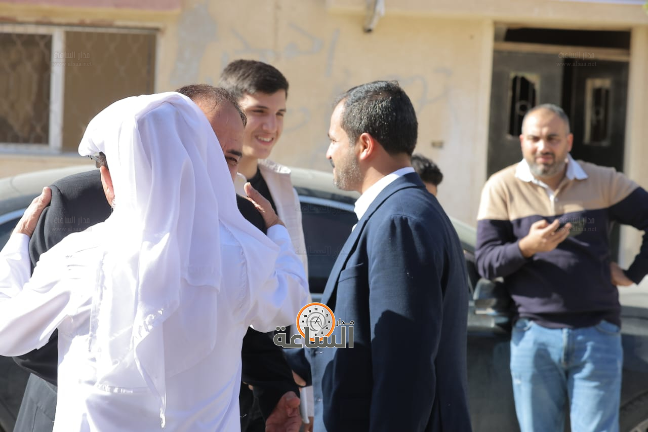 Madar Al-Saa Images 0.45365472519215577