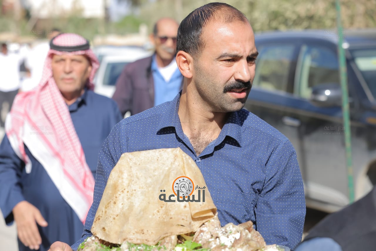 Madar Al-Saa Images 0.15972458017895808