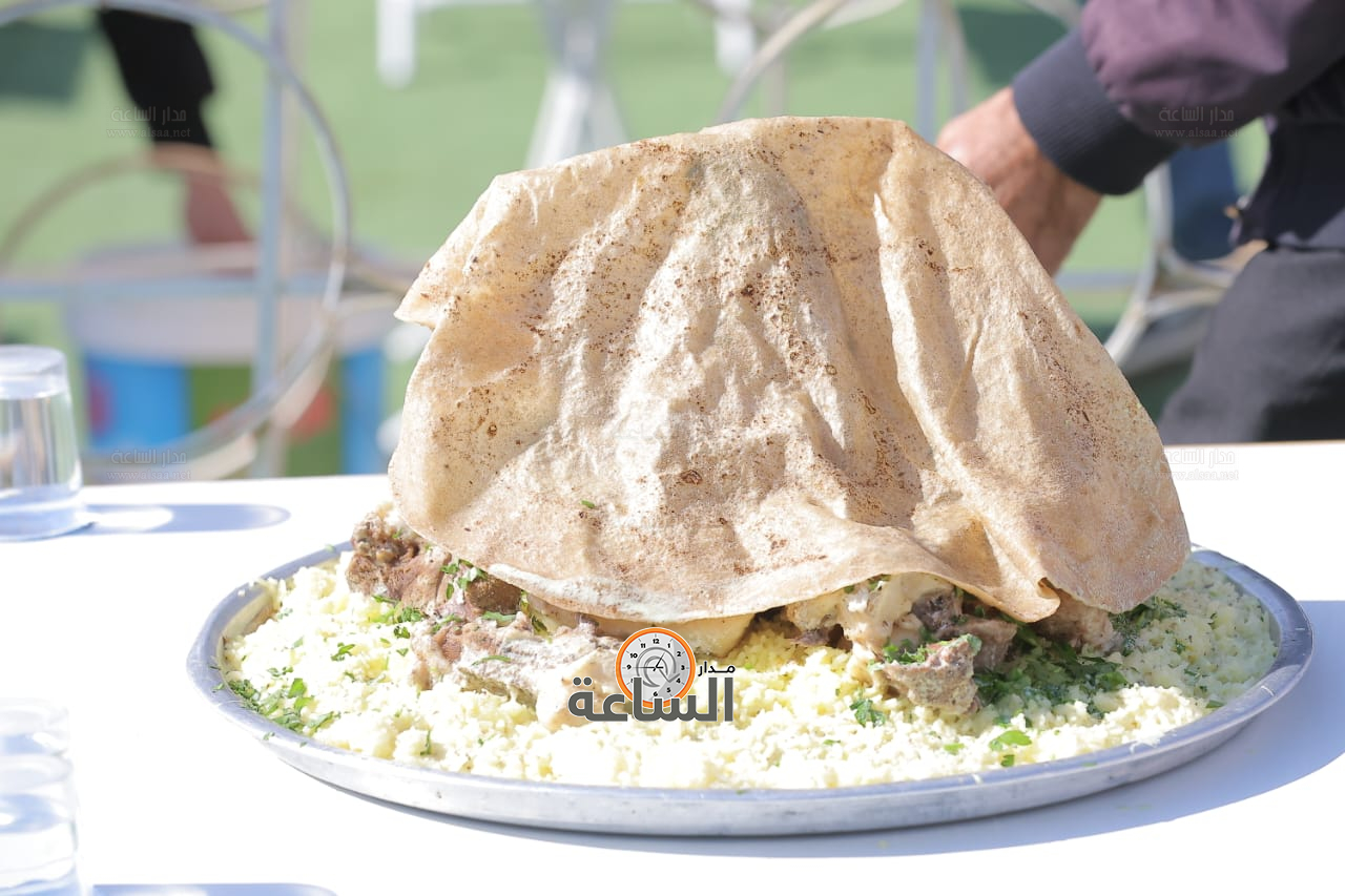 Madar Al-Saa Images 0.9900793452309906