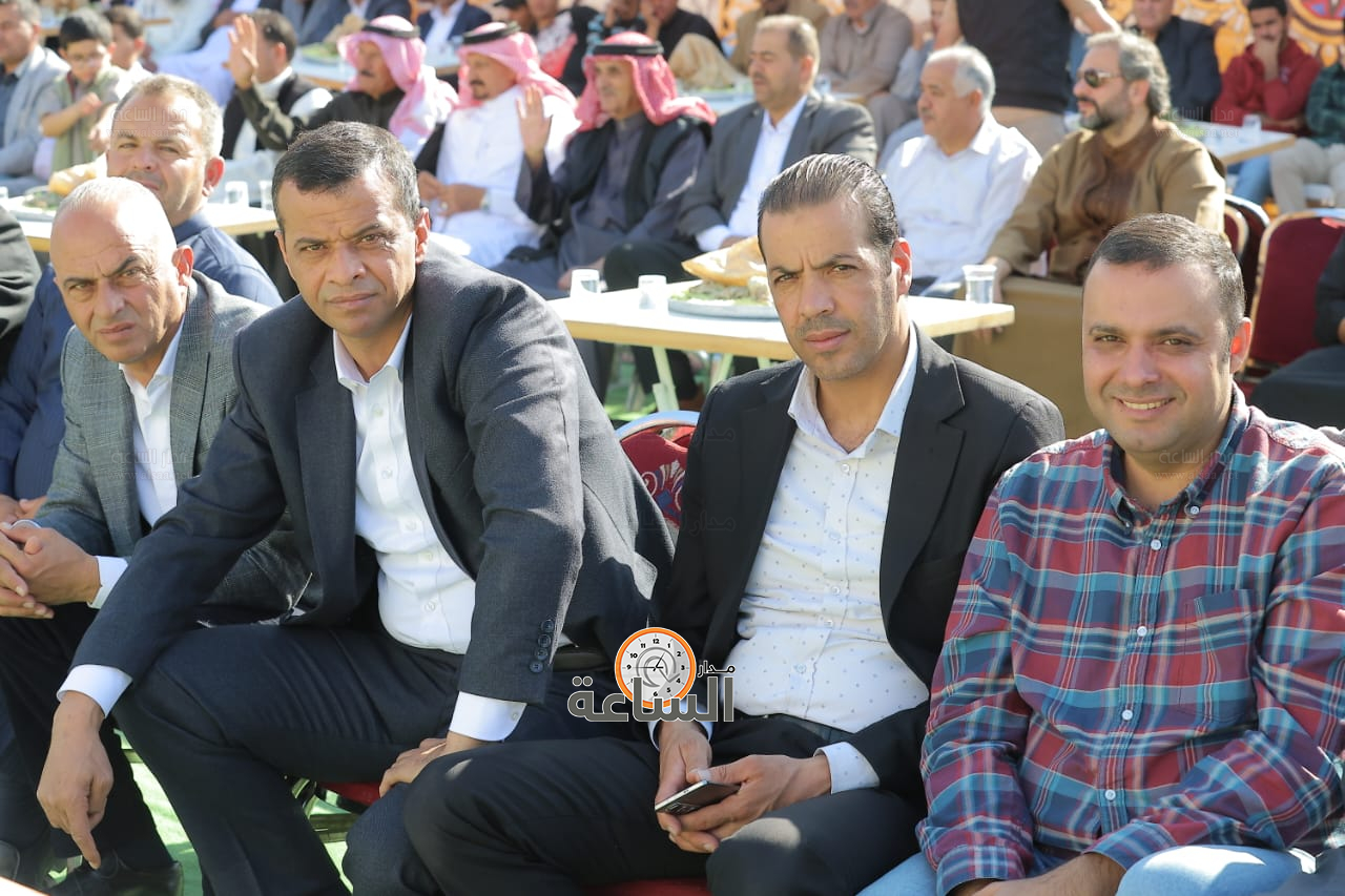 Madar Al-Saa Images 0.9321336358046247