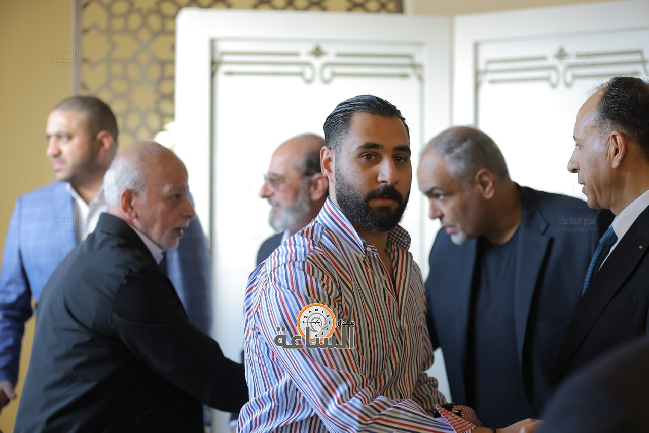 Madar Al-Saa Images 0.773120959262807