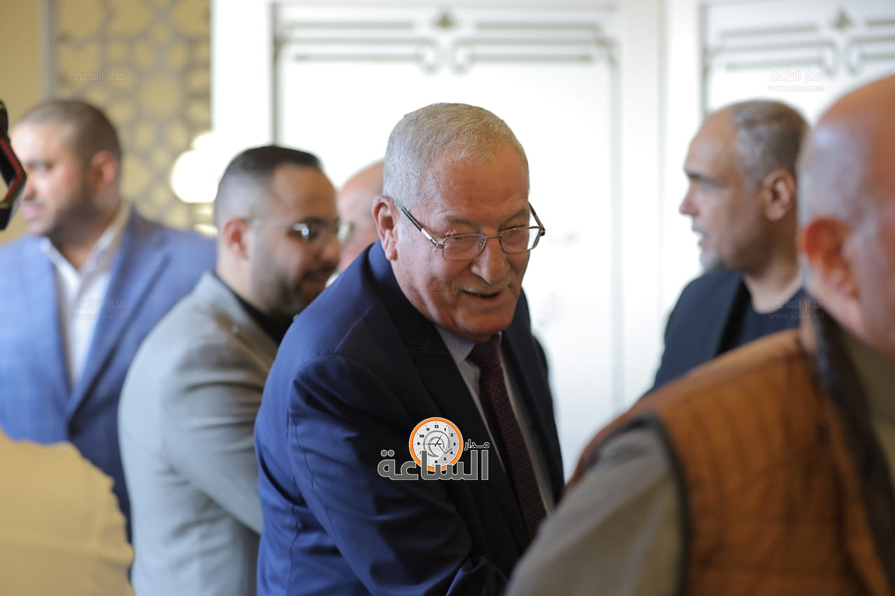 Madar Al-Saa Images 0.7831033048469842