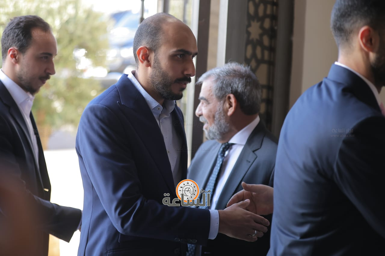 Madar Al-Saa Images 0.9070320823820591