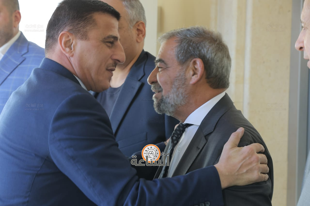 Madar Al-Saa Images 0.23744781859885877