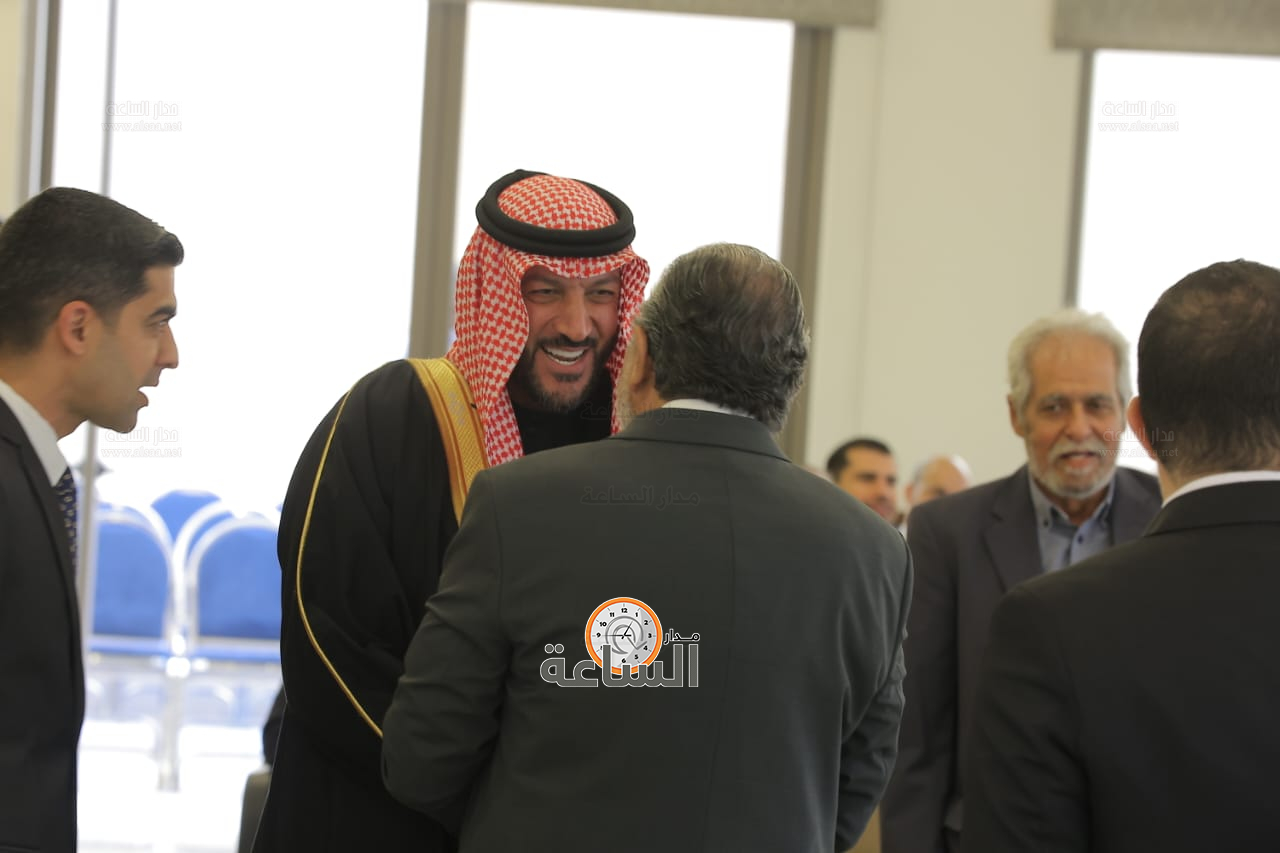 Madar Al-Saa Images 0.49877252291696106