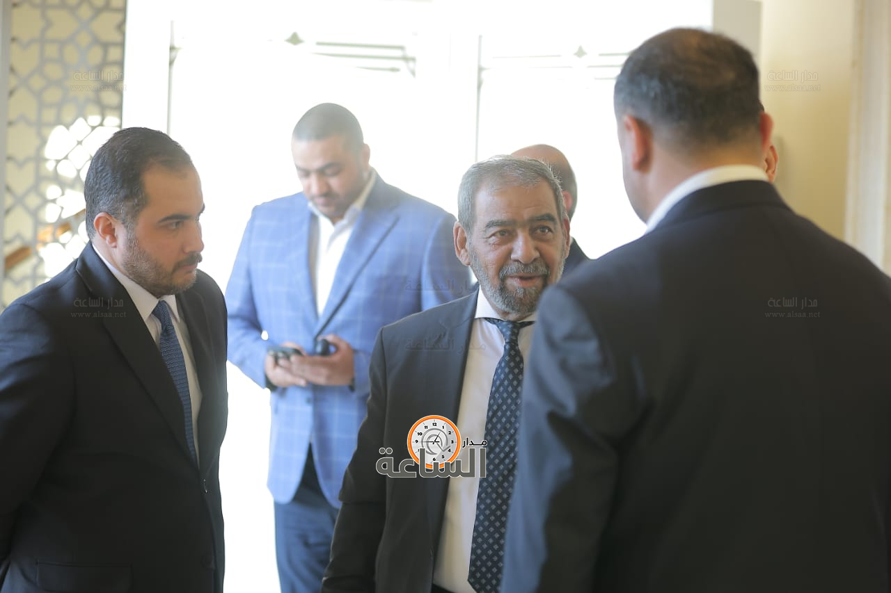 Madar Al-Saa Images 0.12678472189106627