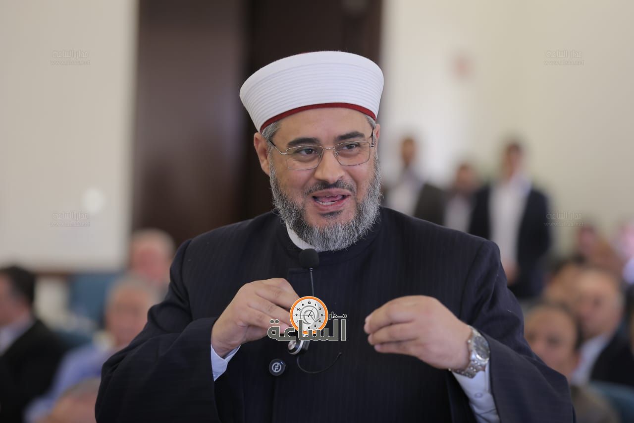 Madar Al-Saa Images 0.06992518317032315