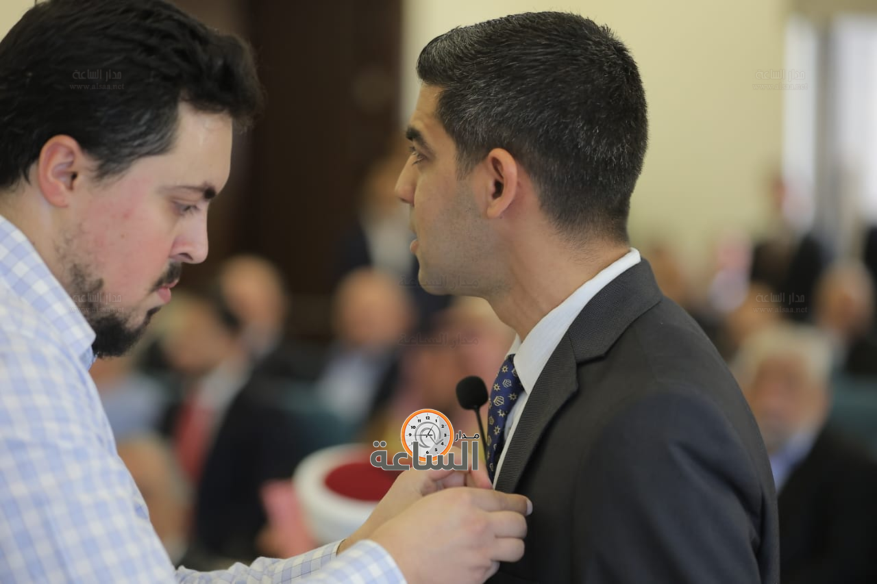 Madar Al-Saa Images 0.4244792647295347