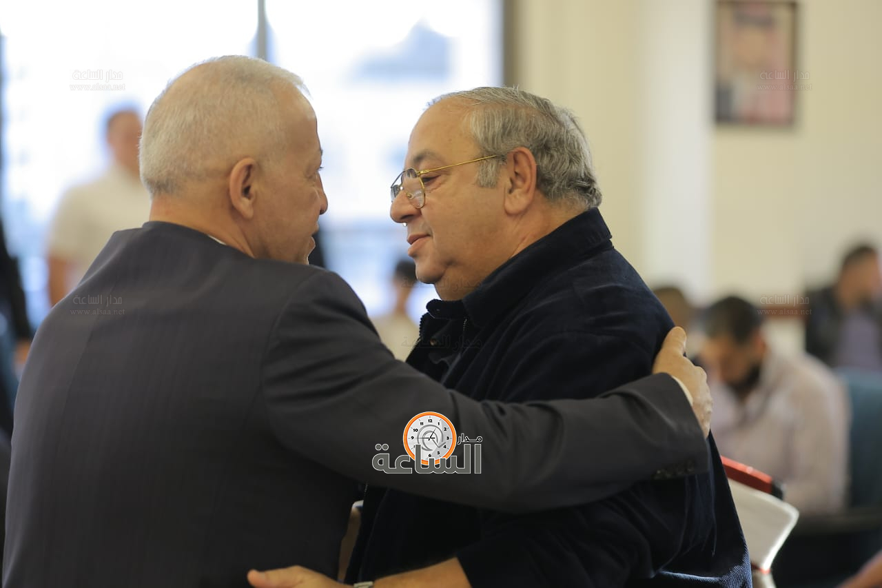 Madar Al-Saa Images 0.38515020181724924