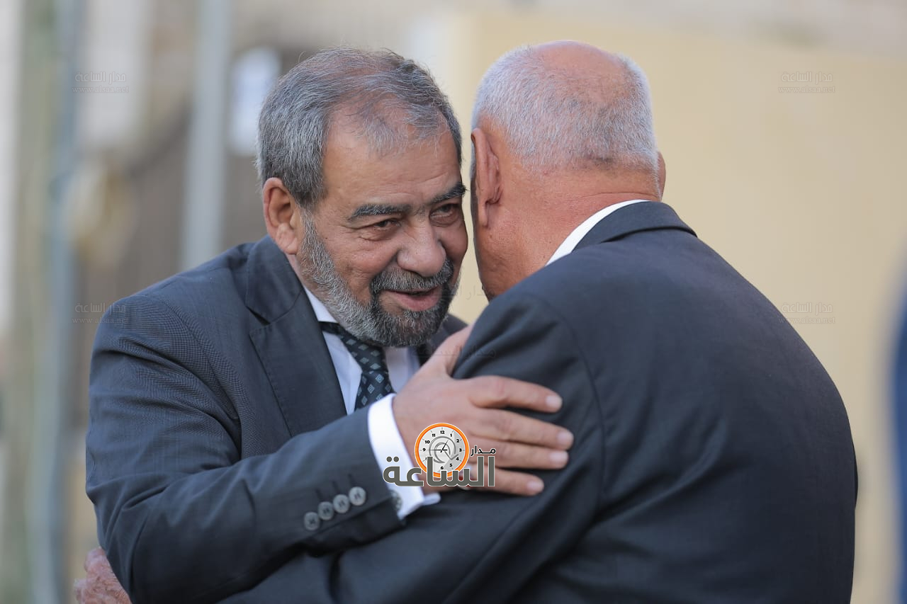 Madar Al-Saa Images 0.10434298660777075