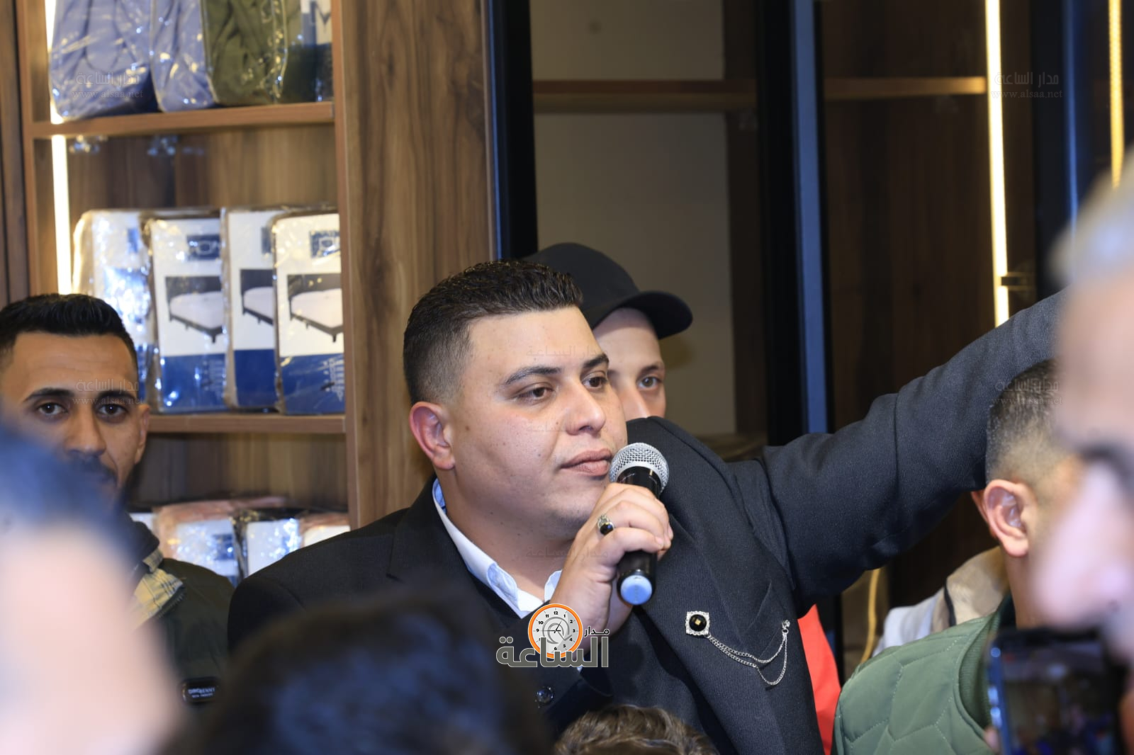 Madar Al-Saa Images 0.3179161324511821