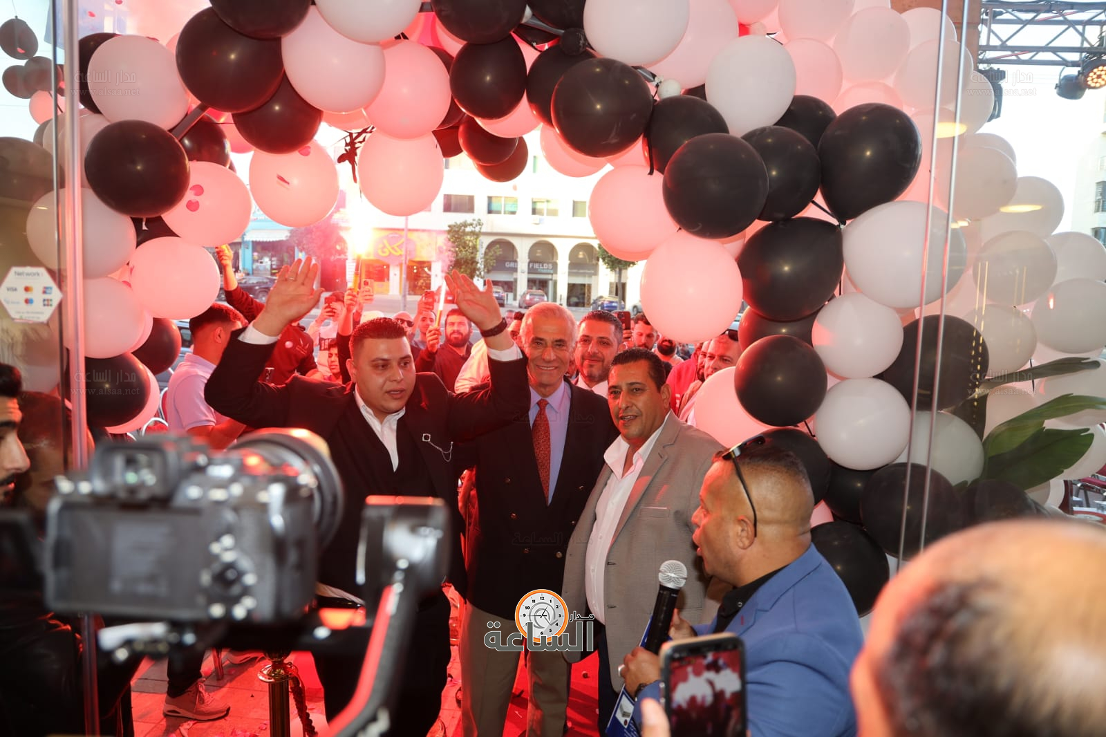 Madar Al-Saa Images 0.4538118121830229