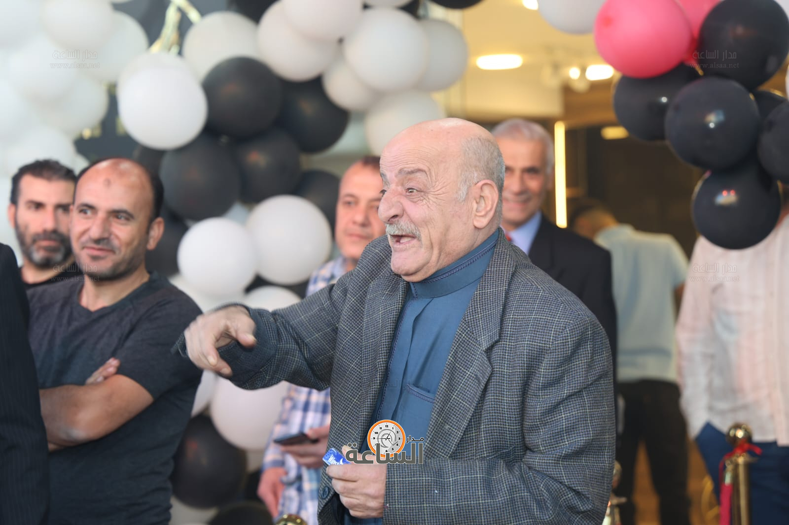 Madar Al-Saa Images 0.005994928860069693