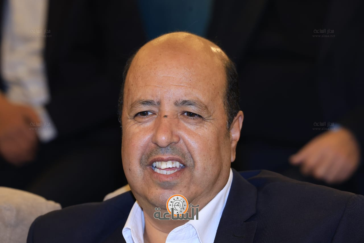 Madar Al-Saa Images 0.2709852872780859