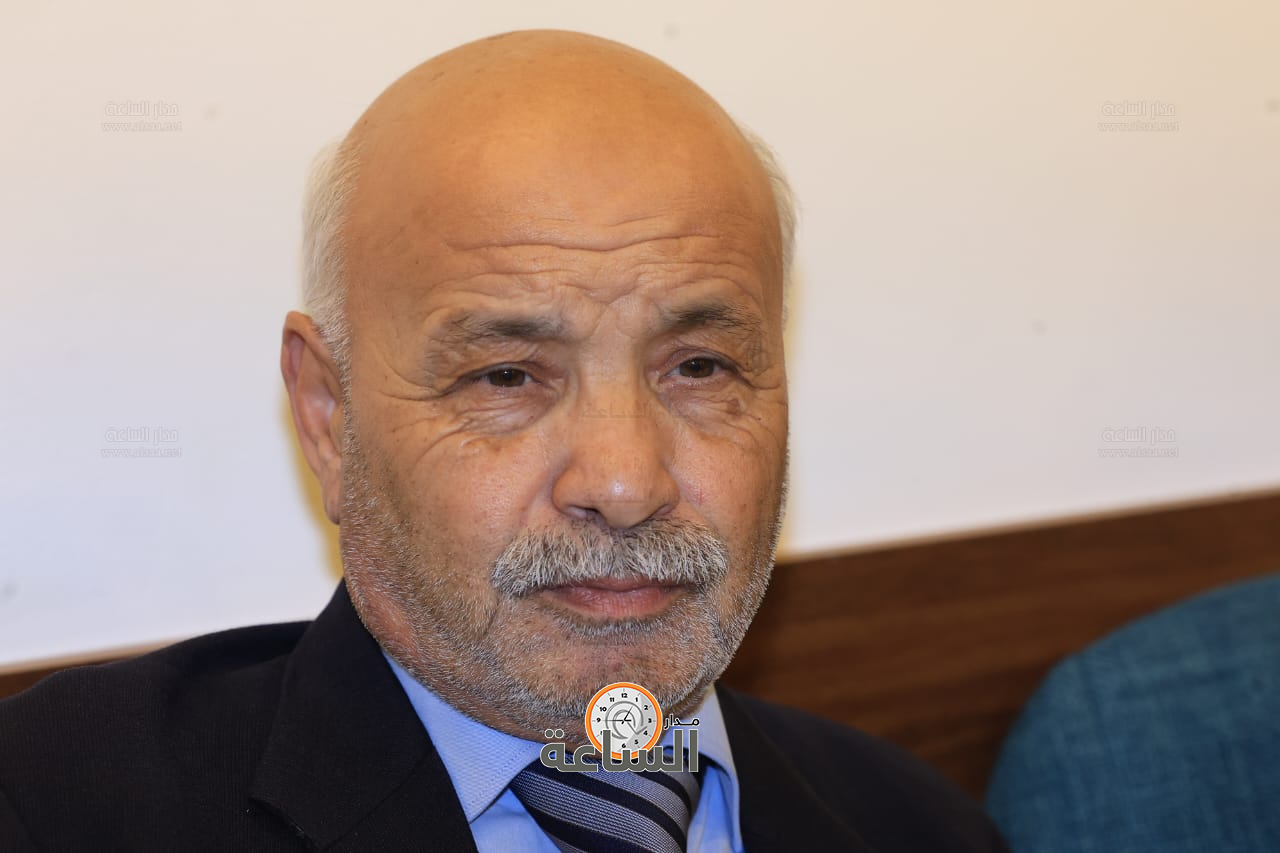 Madar Al-Saa Images 0.35518947830415604