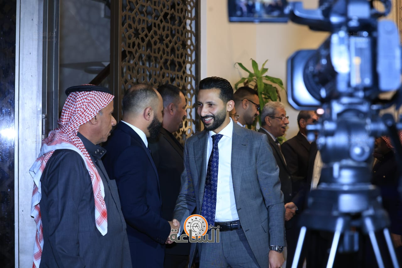 Madar Al-Saa Images 0.10623962831697775