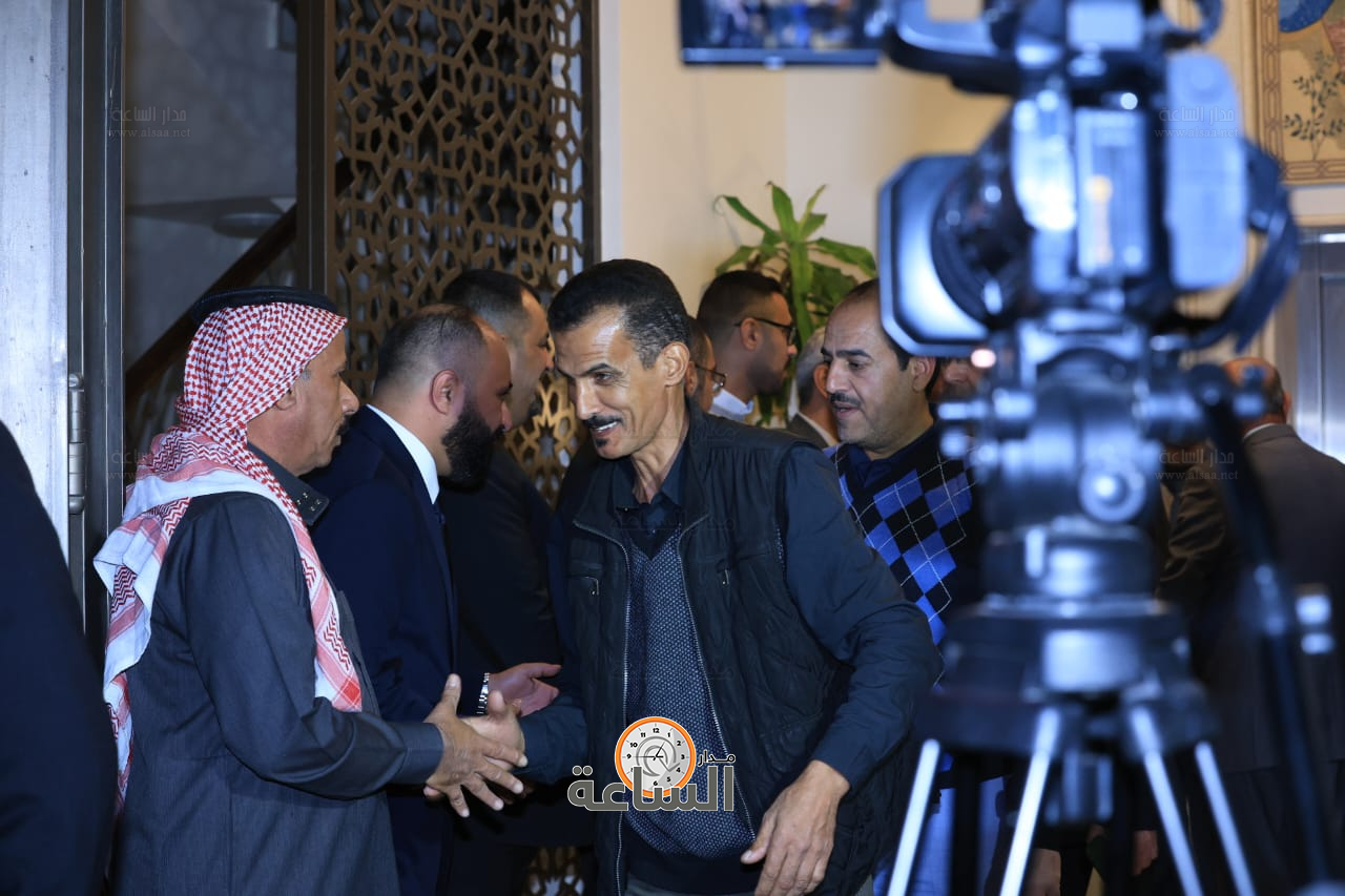 Madar Al-Saa Images 0.5540472971890943