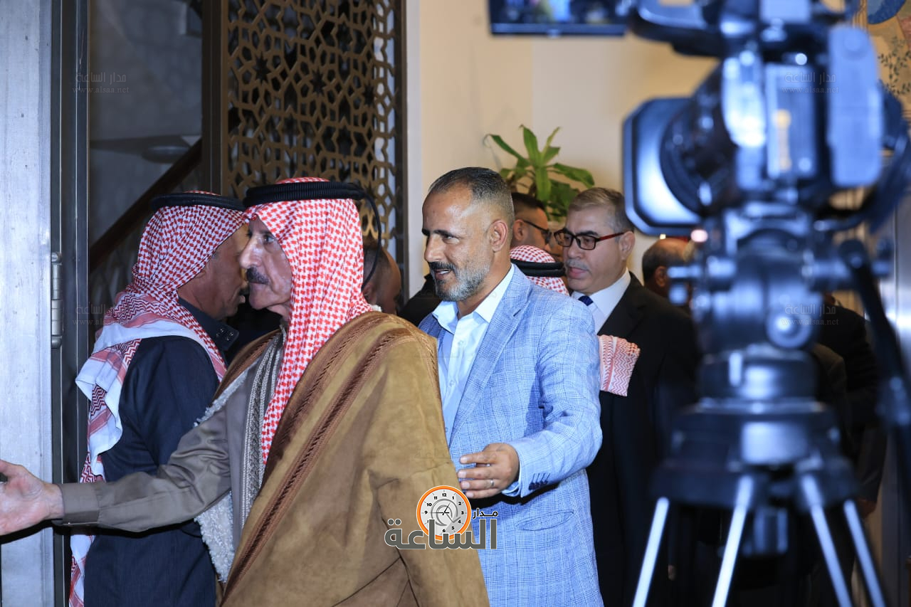 Madar Al-Saa Images 0.8841842046235563