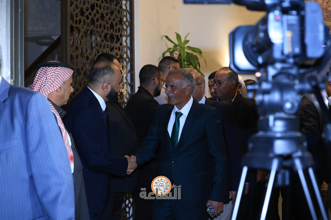 Madar Al-Saa Images 0.5740005801102787