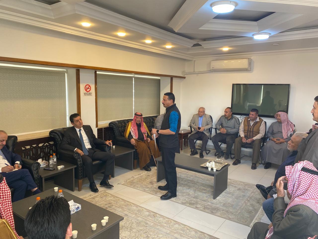 Madar Al-Saa Images 0.5122147541797072