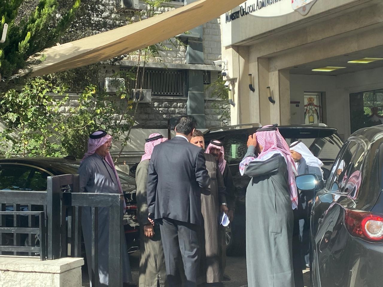 Madar Al-Saa Images 0.6936591408320932