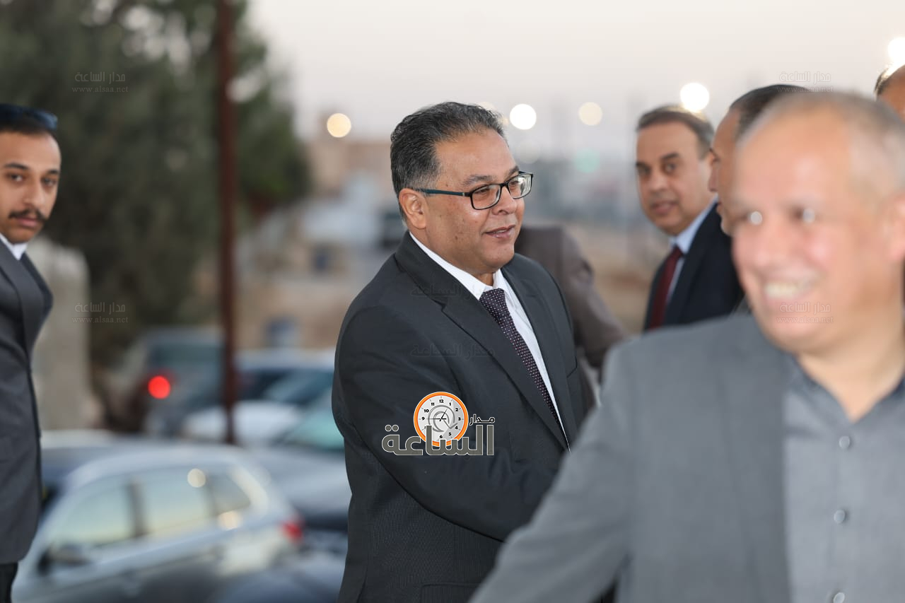 Madar Al-Saa Images 0.5651939752495381