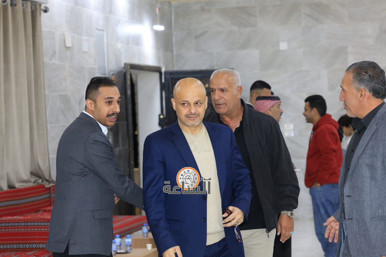 Madar Al-Saa Images 0.14052849141330692