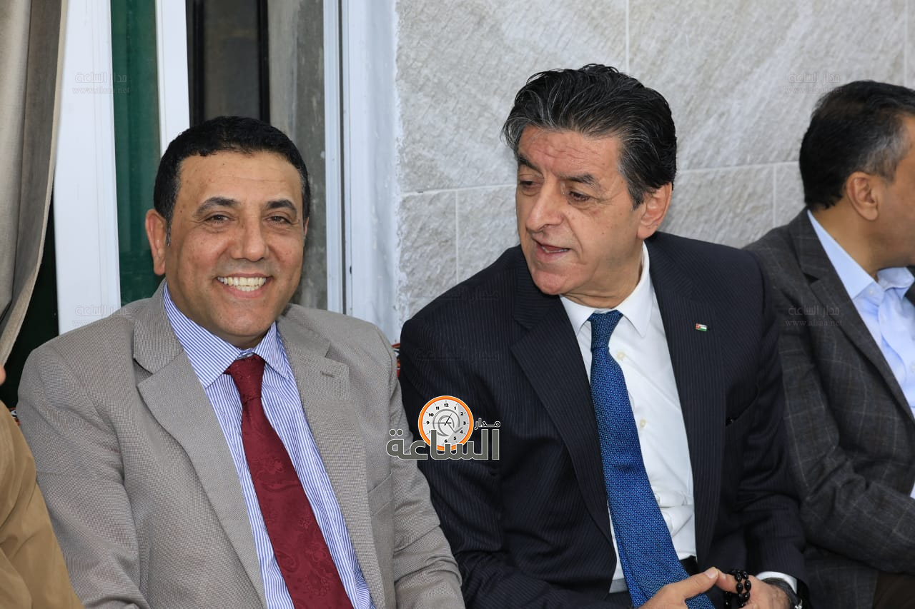 Madar Al-Saa Images 0.0858769221531327