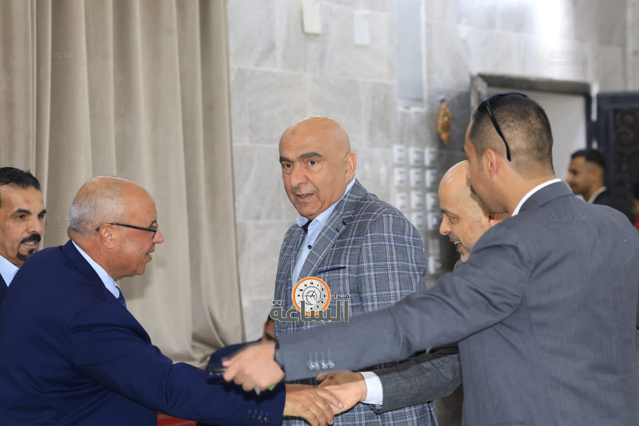 Madar Al-Saa Images 0.804764187695508