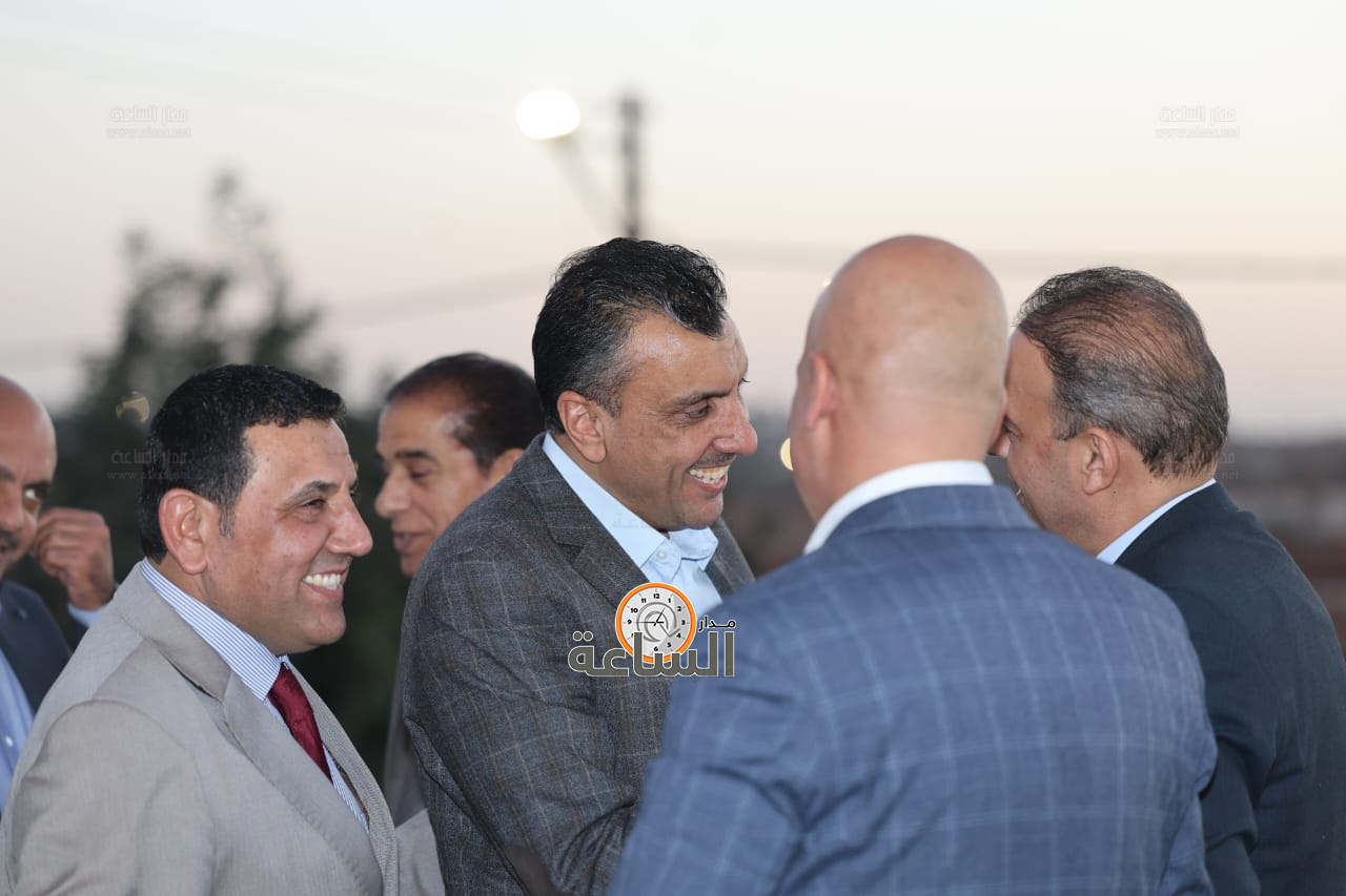 Madar Al-Saa Images 0.039450687042467236