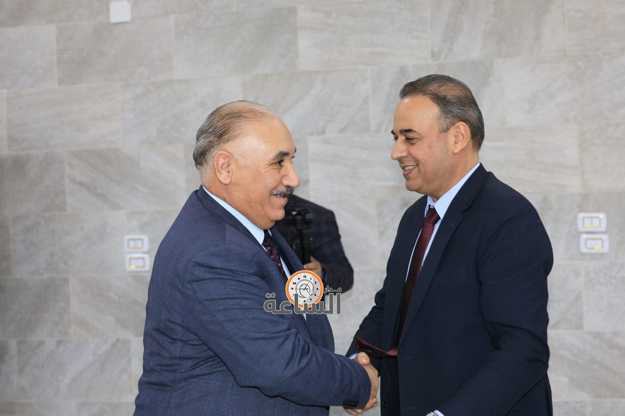 Madar Al-Saa Images 0.24553389053079822