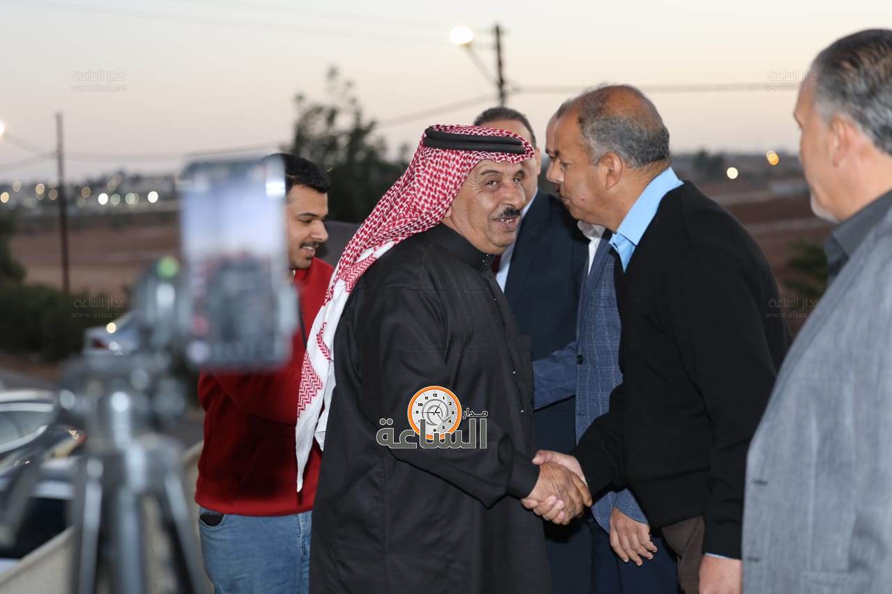 Madar Al-Saa Images 0.24289472109006294