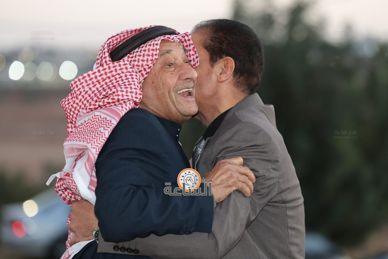 Madar Al-Saa Images 0.3680623829688857