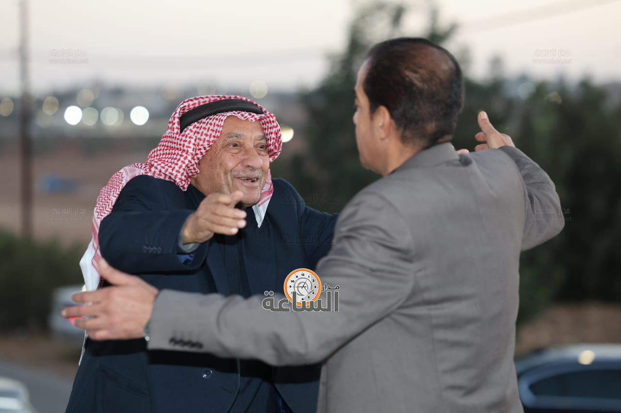 Madar Al-Saa Images 0.2840883728409521