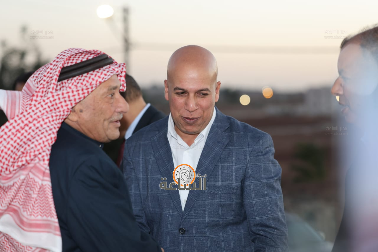 Madar Al-Saa Images 0.537356163723731