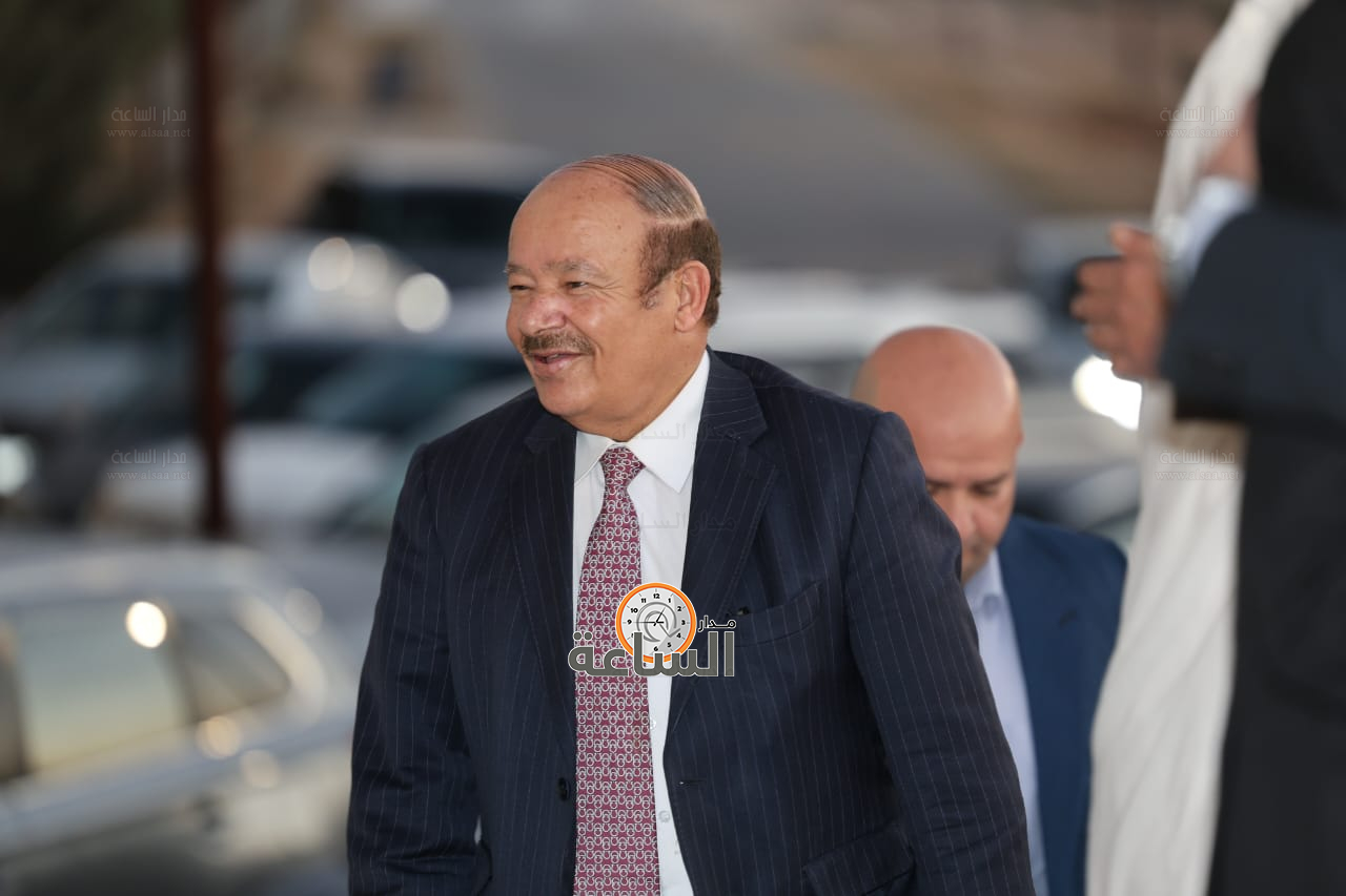 Madar Al-Saa Images 0.10818375960378779