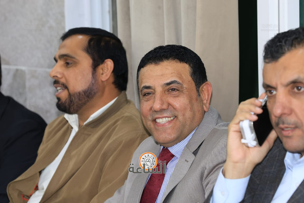 Madar Al-Saa Images 0.43370917717553314