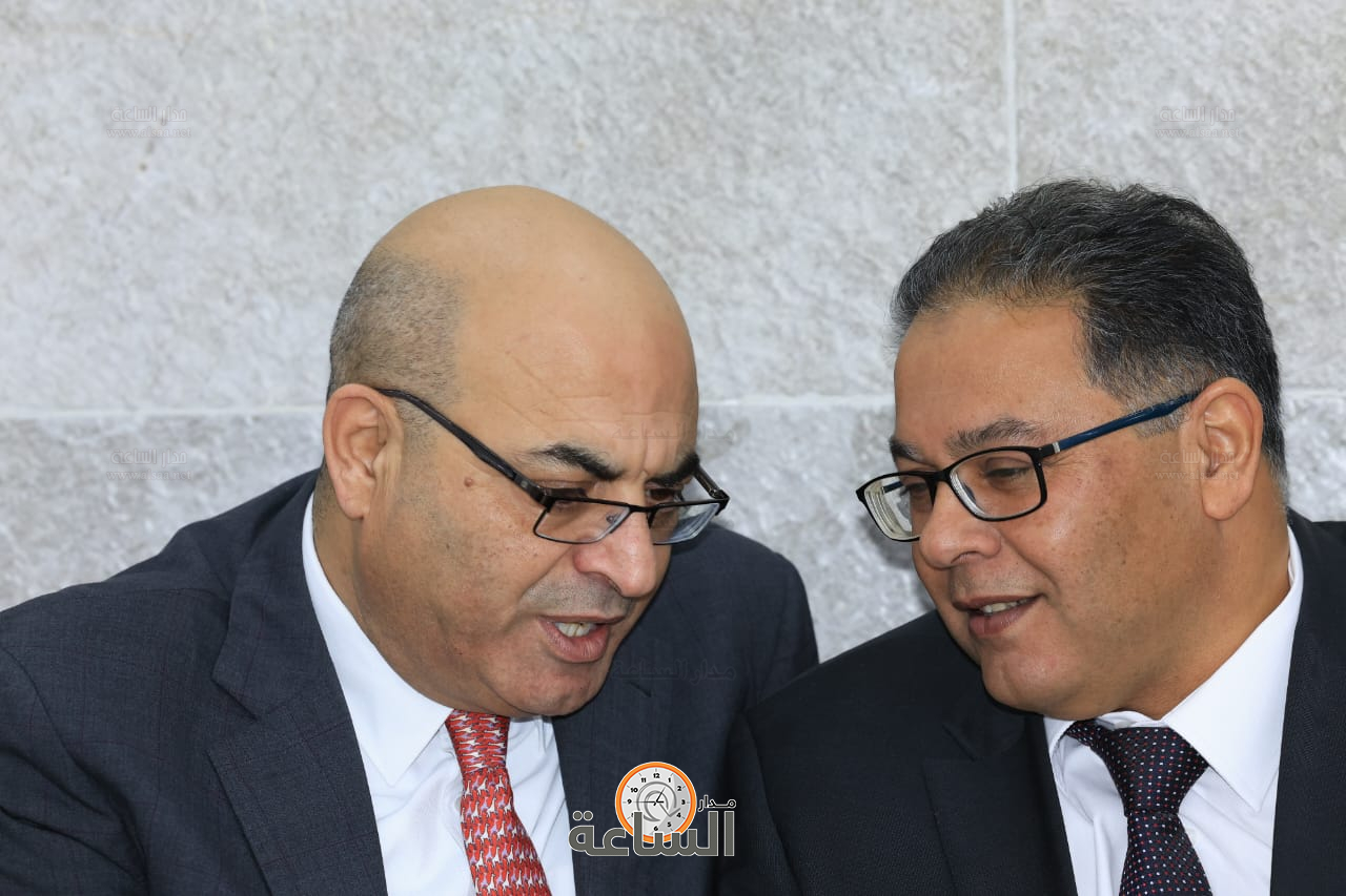 Madar Al-Saa Images 0.5042321394039683