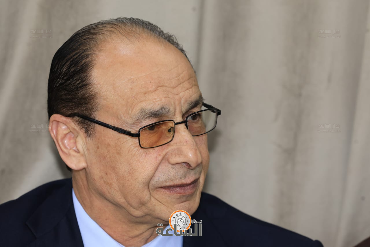 Madar Al-Saa Images 0.08201732292907504