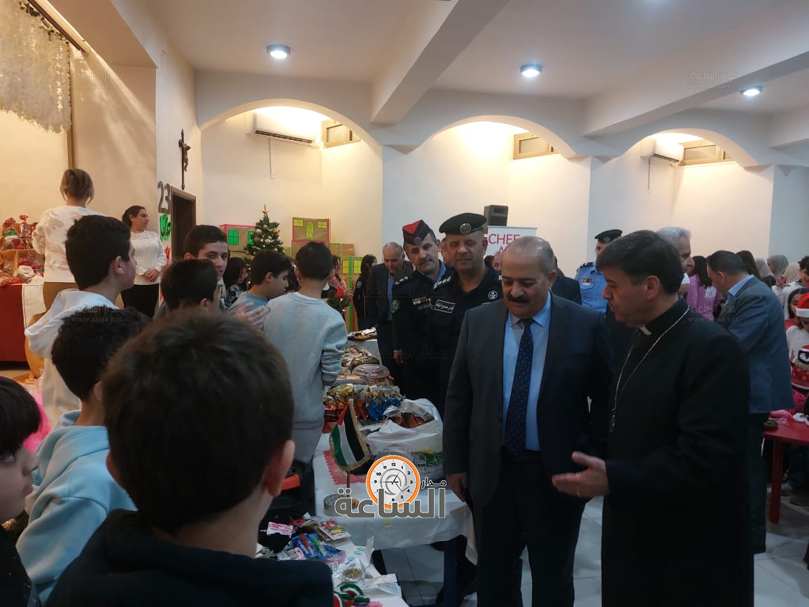 Madar Al-Saa Images 0.016246784657077185