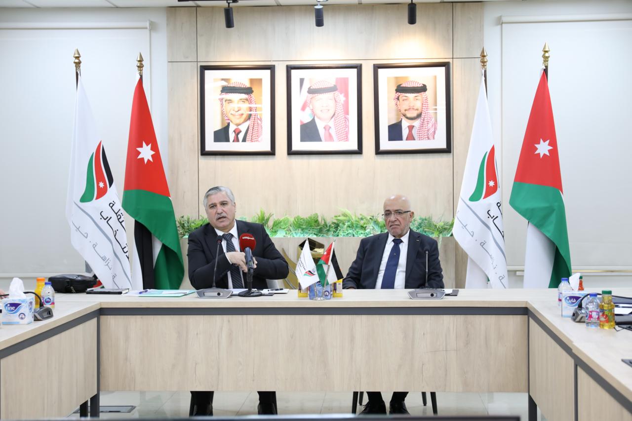 Madar Al-Saa Images 0.1555231360118069